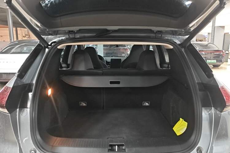 Used XPeng G3 2021 G3i 460G Trunk