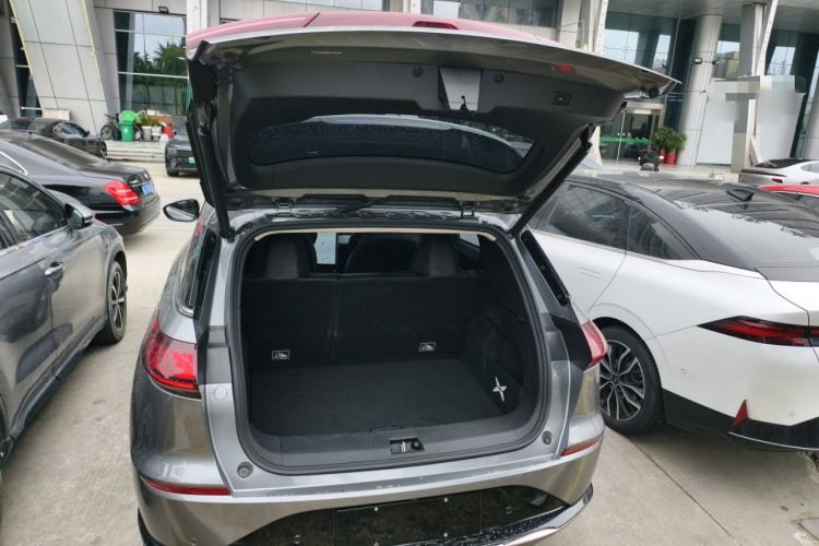 Used XPeng G3 2021 G3i 460N Trunk