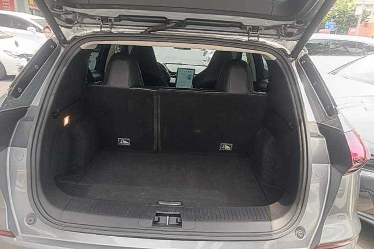 Used XPeng G3 2021 G3i 460G Trunk