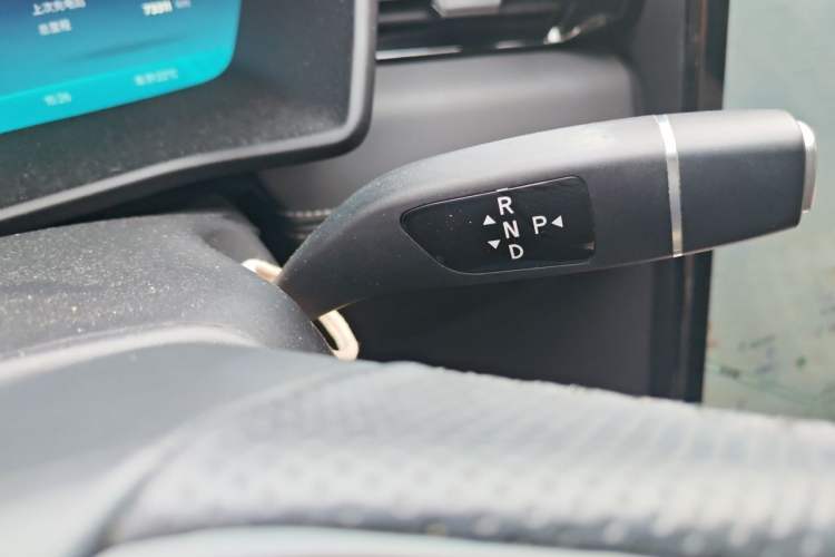Used XPeng G3 2021 G3i 460G Gear Lever