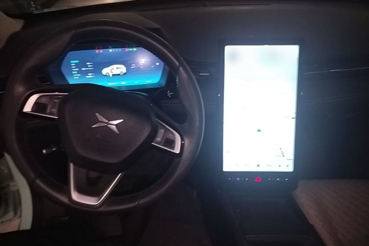 Used XPeng G3 2021 G3i 520G+ Center Console