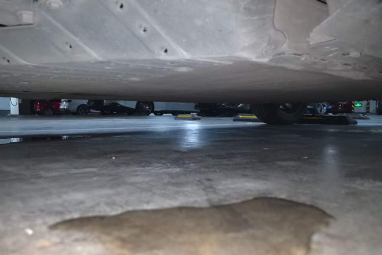 Used XPeng G3 2021 G3i 460G Chassis Front Left