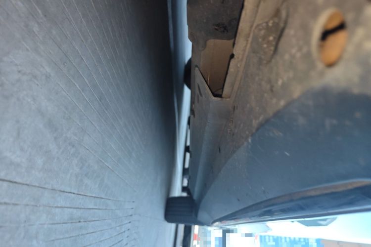 Used XPeng G3 2021 G3i 460N Chassis Front Left