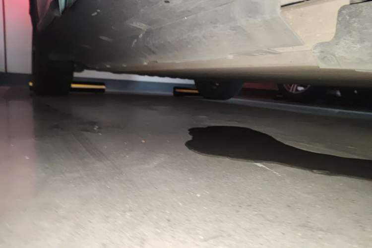 Used XPeng G3 2021 G3i 460N Chassis Front Right