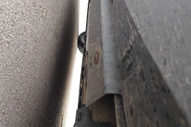 Used XPeng G3 2021 G3i 460G Chassis Front Right