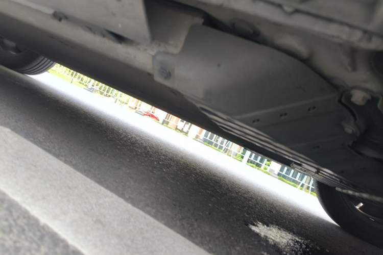 Used XPeng G3 2021 G3i 460N Chassis Front Right