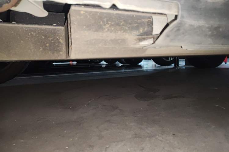 Used XPeng G3 2021 G3i 460N Chassis Rear Right
