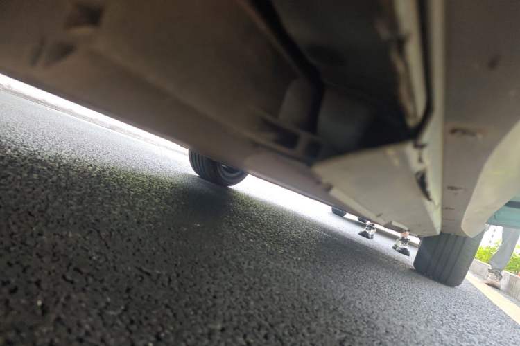 Used XPeng G3 2021 G3i 460N Chassis Rear Right