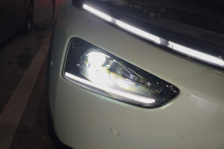 Used XPeng G3 2021 G3i 460N Exterior 6