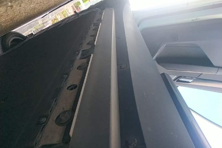 Used XPeng G3 2021 G3i 520N Left Side Sill