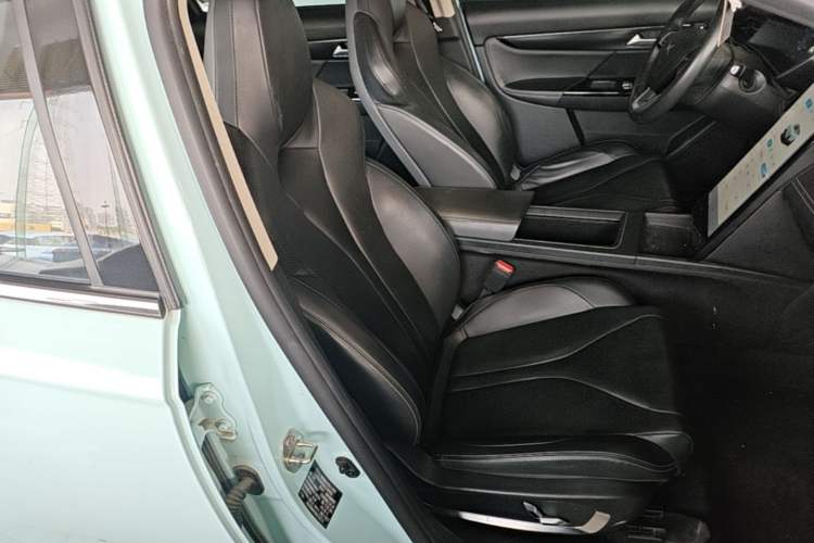 Used XPeng G3 2021 G3i 460N Right Front Seat