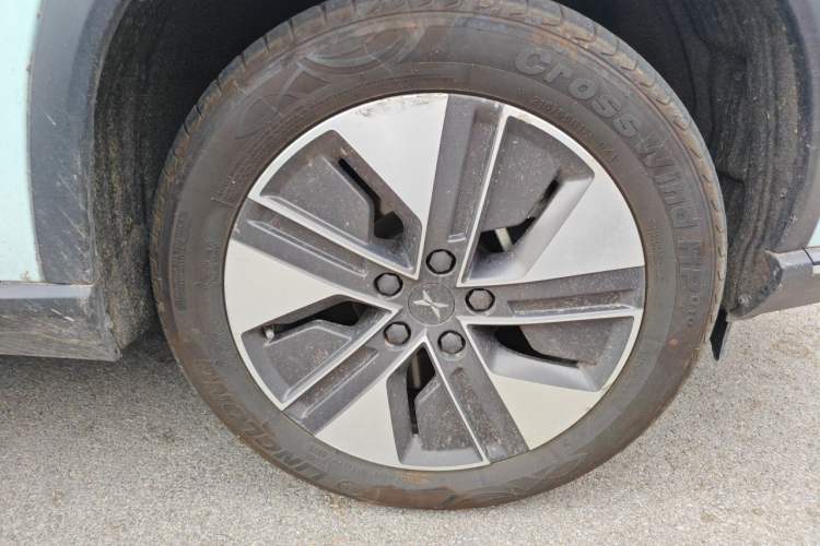Used XPeng G3 2021 G3i 460G Right Front Wheel Hub