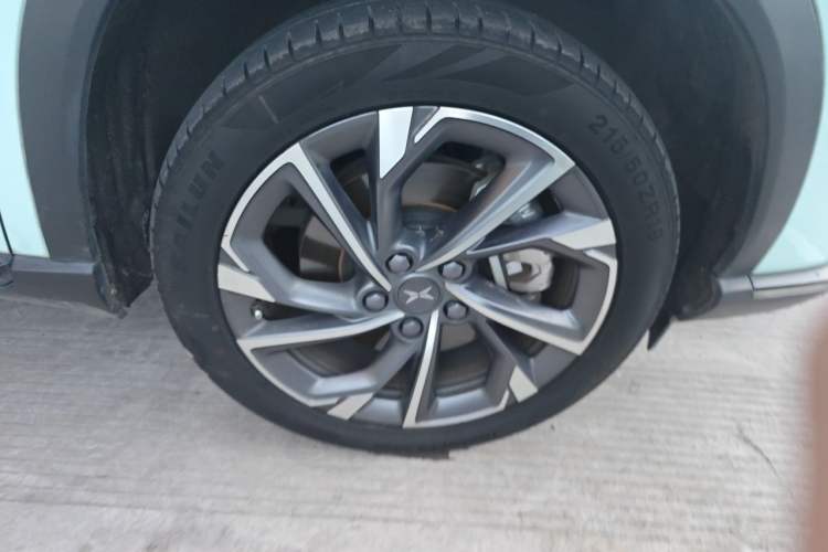 Used XPeng G3 2021 G3i 460N Right Front Wheel Hub