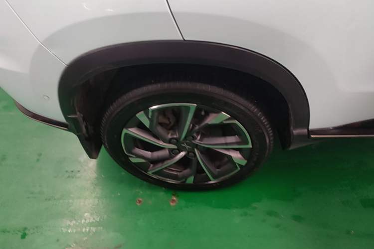 Used XPeng G3 2021 G3i 520N+ Right Rear Wheel Hub