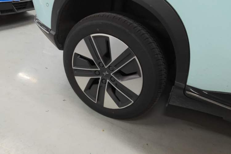Used XPeng G3 2021 G3i 460N Right Rear Wheel Hub