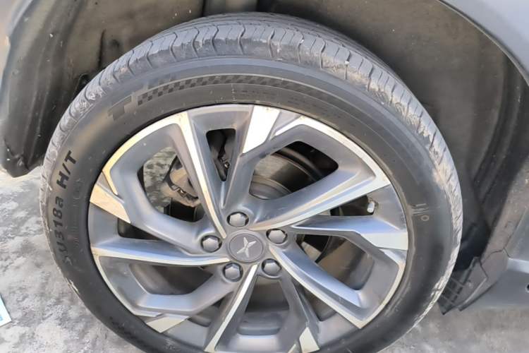 Used XPeng G3 2021 G3i 460N Right Rear Wheel Hub