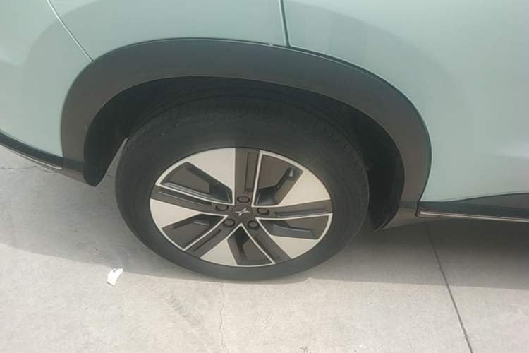 Used XPeng G3 2021 G3i 460G Right Rear Wheel Hub