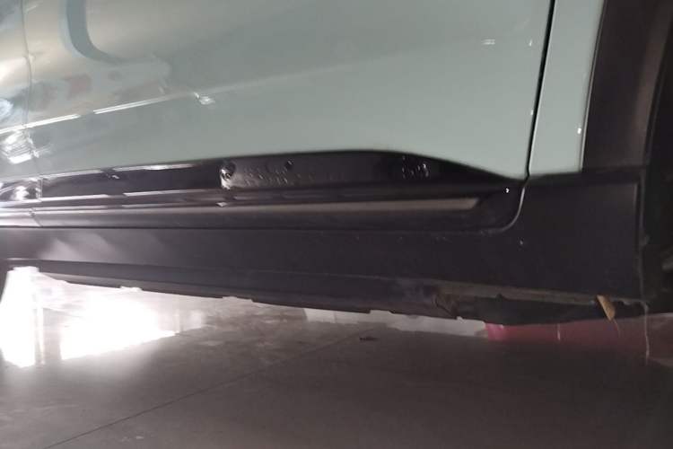 Used XPeng G3 2021 G3i 520N Right Side Sill