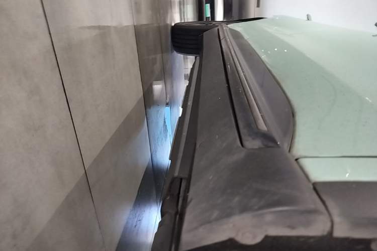 Used XPeng G3 2021 G3i 460G Right Side Sill