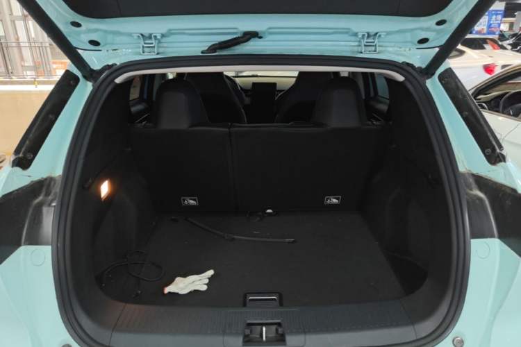 Used XPeng G3 2021 G3i 460N Trunk