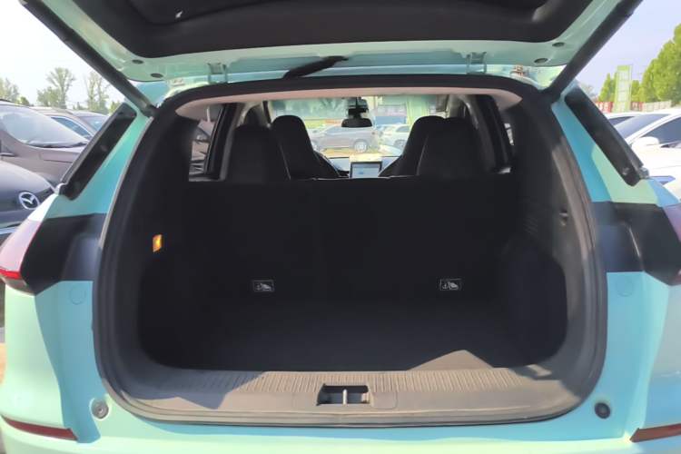Used XPeng G3 2021 G3i 460N Trunk