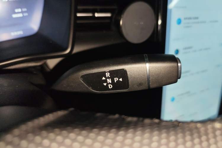 Used XPeng G3 2021 G3i 460N Gear Lever