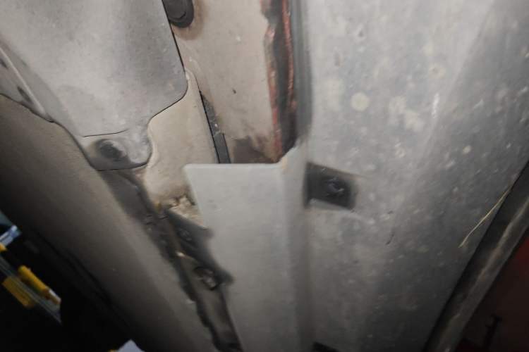 Used XPeng G3 2021 G3i 460G Chassis Front Left