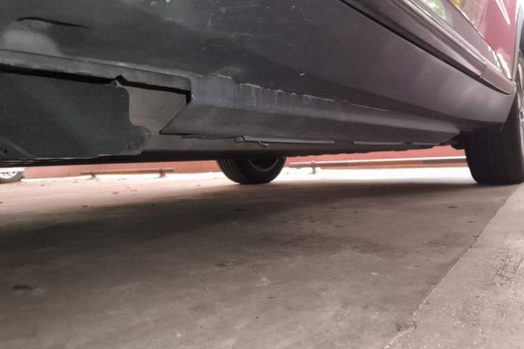Used XPeng G3 2021 G3i 520N Chassis Front Left
