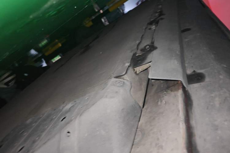 Used XPeng G3 2021 G3i 460G Chassis Front Right
