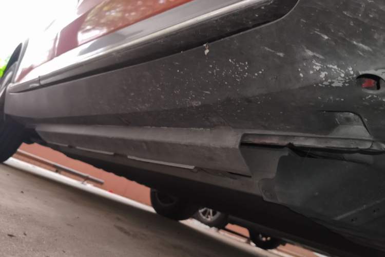 Used XPeng G3 2021 G3i 520N Chassis Front Right