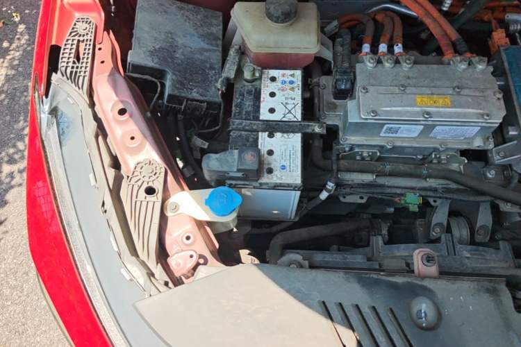 Used XPeng G3 2021 G3i 460N Engine Bay Right