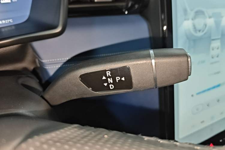 Used XPeng G3 2021 G3i 520N Gear Lever