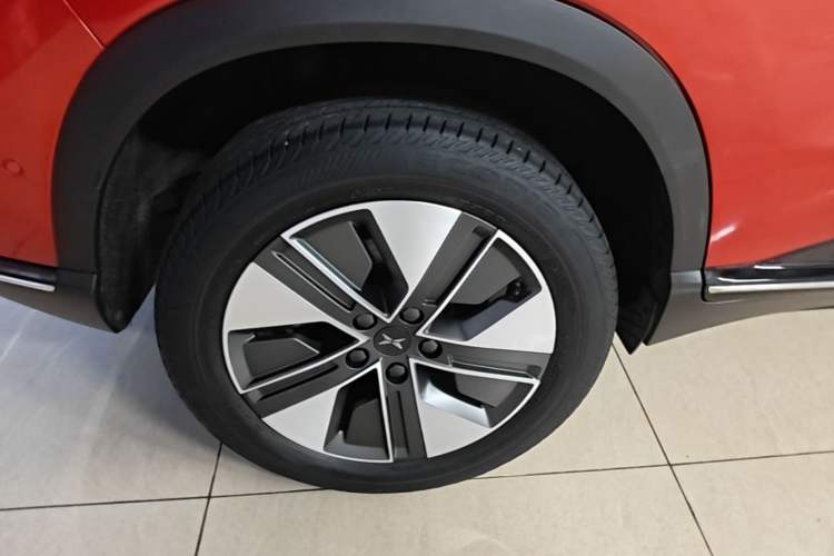 Used XPeng G3 2021 G3i 520N Right Rear Wheel Hub