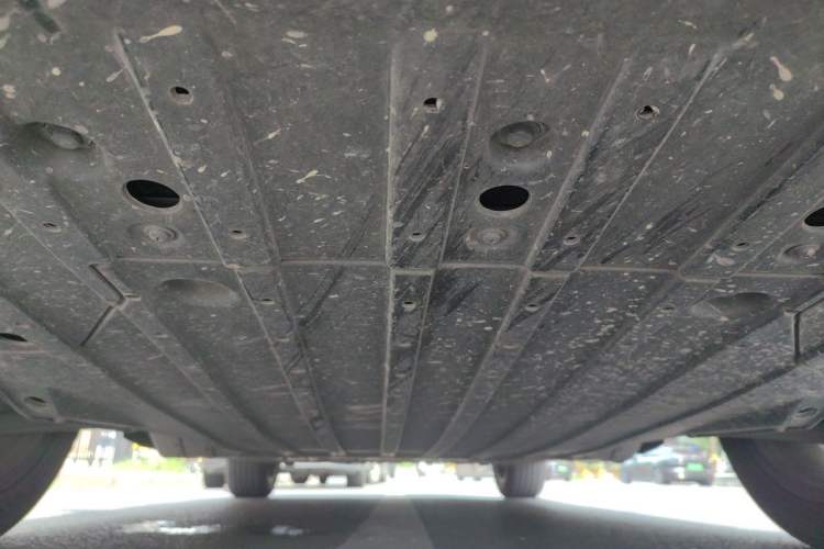 Used XPeng G3 2021 G3i 460N Chassis Front