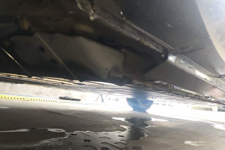 Used XPeng G3 2021 G3i 520G Chassis Front Left