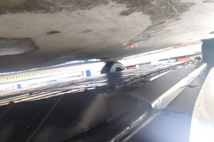 Used XPeng G3 2021 G3i 520G Chassis Front Right