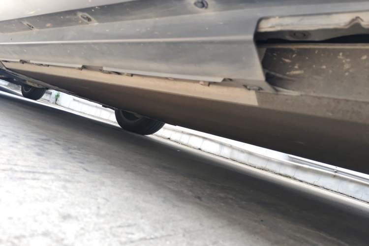 Used XPeng G3 2021 G3i 520N Chassis Rear Left