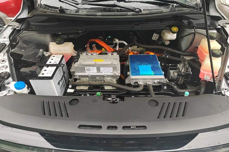 Used XPeng G3 2021 G3i 460N Engine Bay