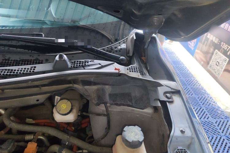 Used XPeng G3 2021 G3i 520G Engine Bay Left