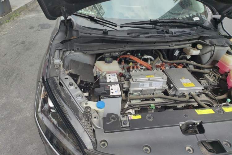 Used XPeng G3 2021 G3i 460N Engine Bay Right