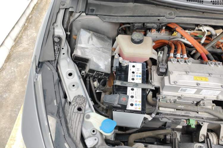 Used XPeng G3 2021 G3i 520N Engine Bay Right