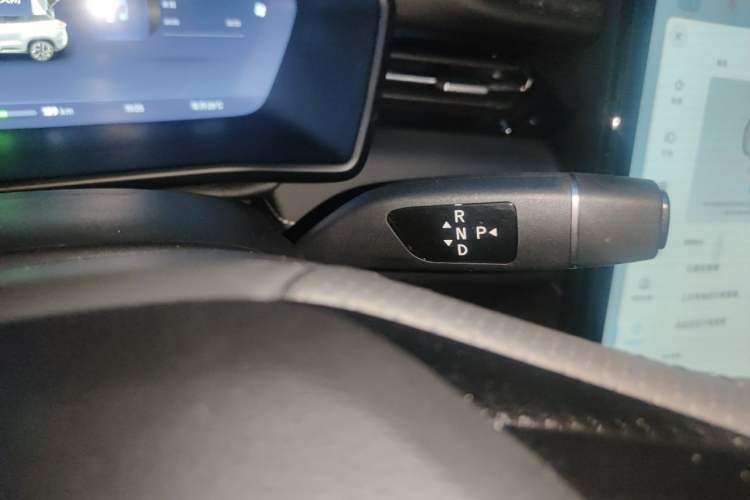 Used XPeng G3 2021 G3i 460N Gear Lever