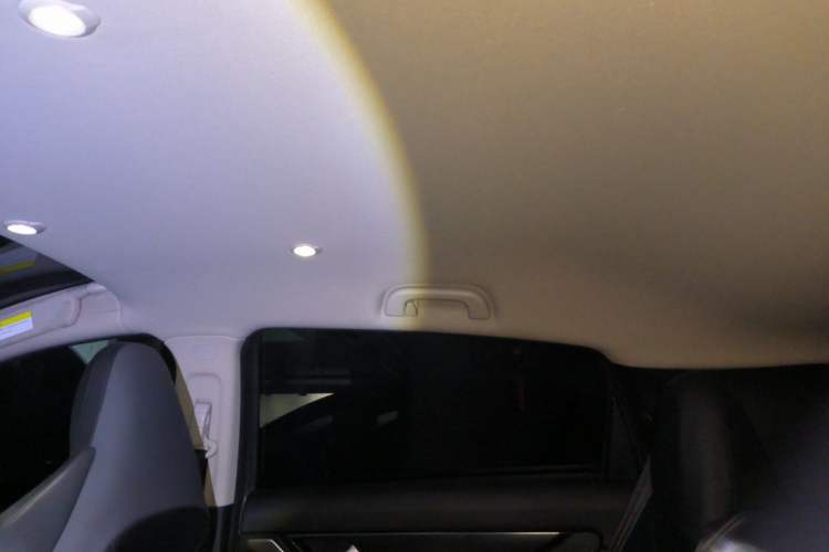 Used XPeng G3 2021 G3i 520N Headliner