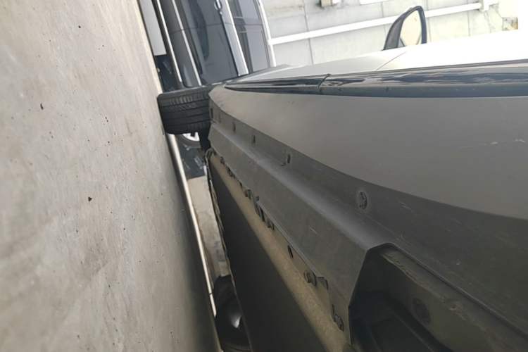 Used XPeng G3 2021 G3i 460N Left Side Sill