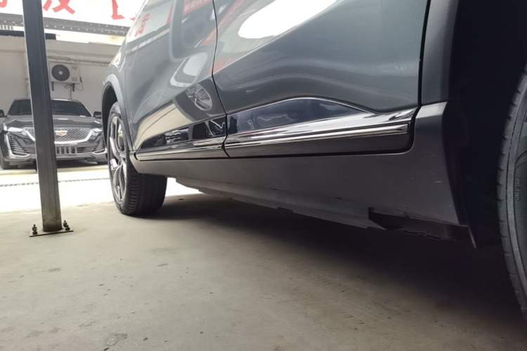 Used XPeng G3 2021 G3i 460G Left Side Sill