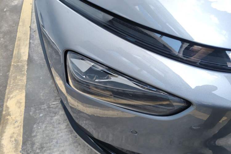 Used XPeng G3 2021 G3i 520N Right Front Headlight