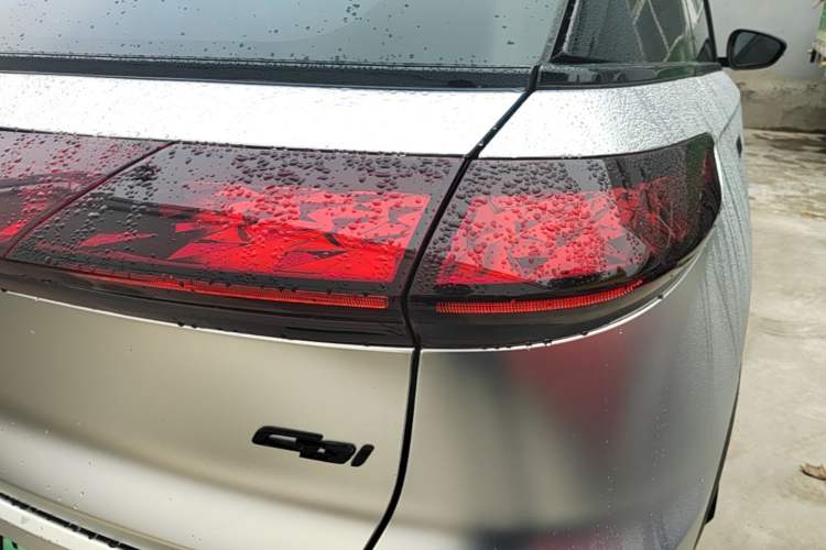 Used XPeng G3 2021 G3i 460N Right Rear Taillight