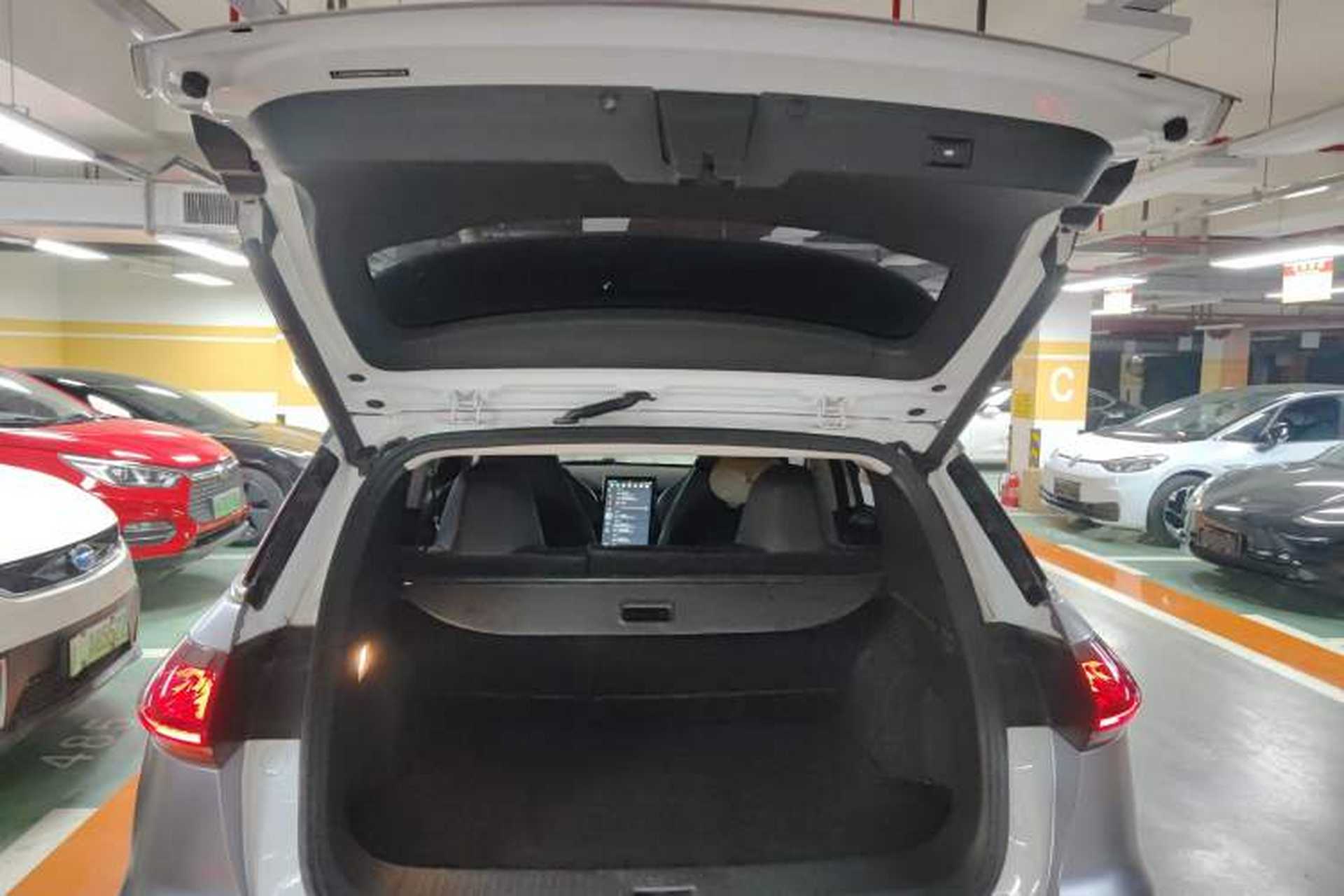 Used XPeng G3 2021 G3i 460G Trunk
