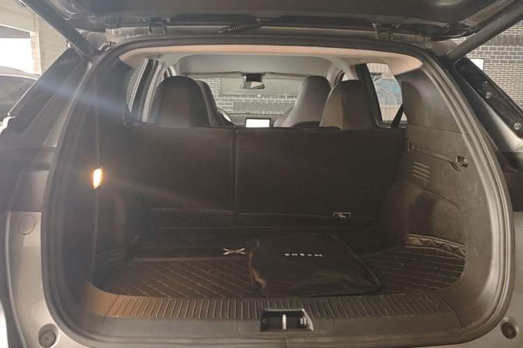 Used XPeng G3 2021 G3i 520N Trunk
