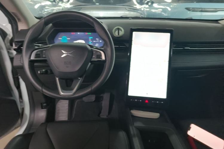 Used XPeng G3 2021 G3i 520G+ Center Console